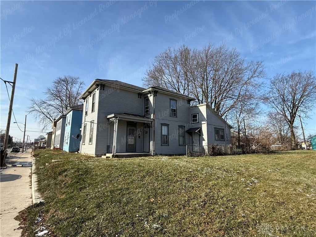 808 W North St - Photo 2 of 28