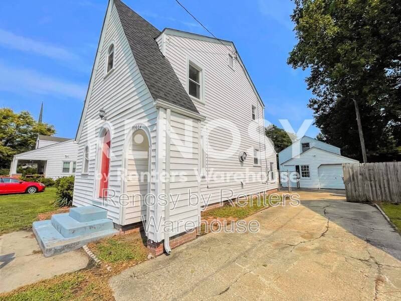 1084 Norview Ave - Photo 3 of 29