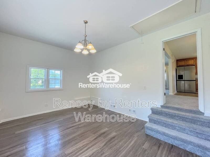2444 Tullibee Dr - Photo 6 of 27