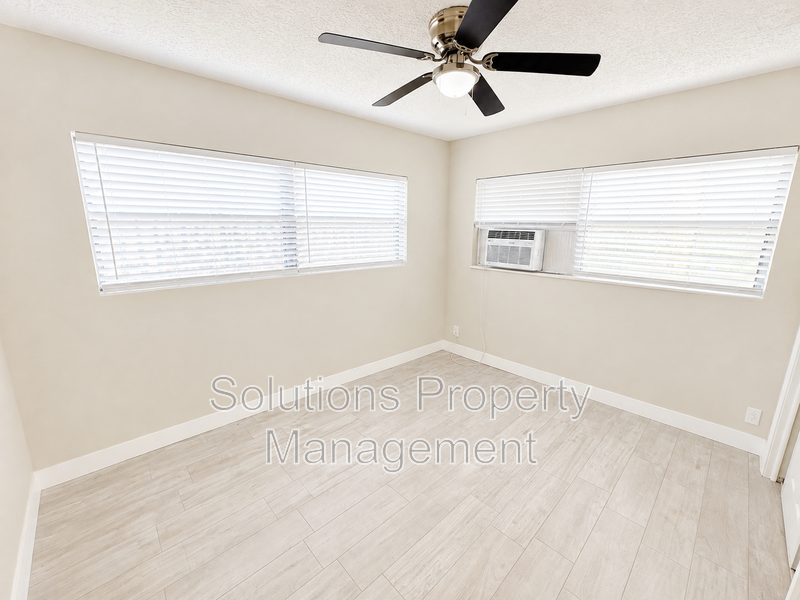 1606 S Miramar Ave - Photo 5 of 8