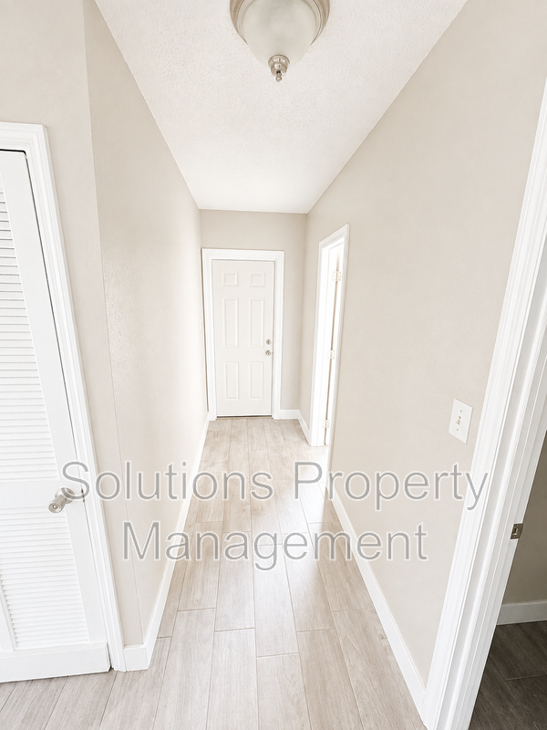 1606 S Miramar Ave - Photo 7 of 8