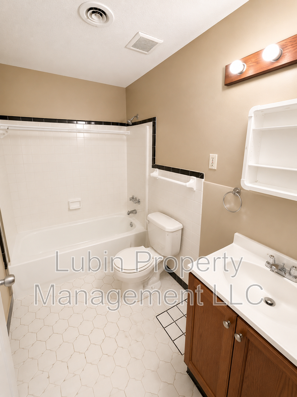 3258 Keystone Ave - Photo 4 of 4