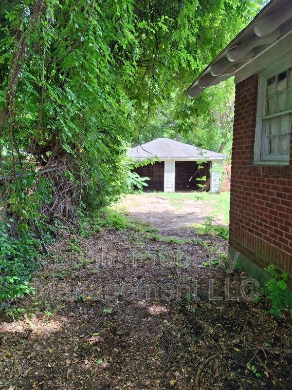 698 Semmes St - Photo 5 of 5