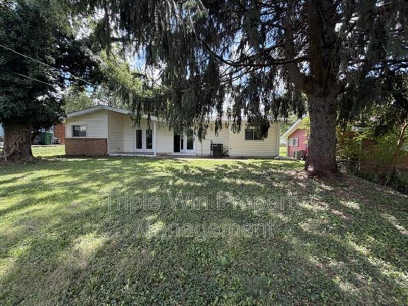 3125 Saint Catherine St - Photo 7 of 31
