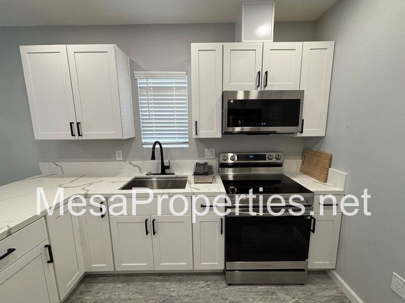 930 Jadestone Ln #2 - Photo 5 of 13