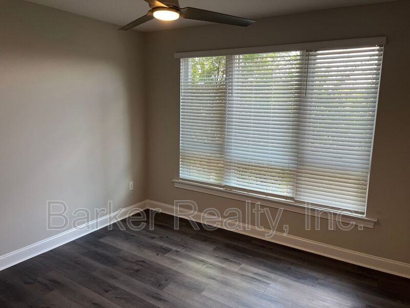 414 S White St #203 - Photo 7 of 9