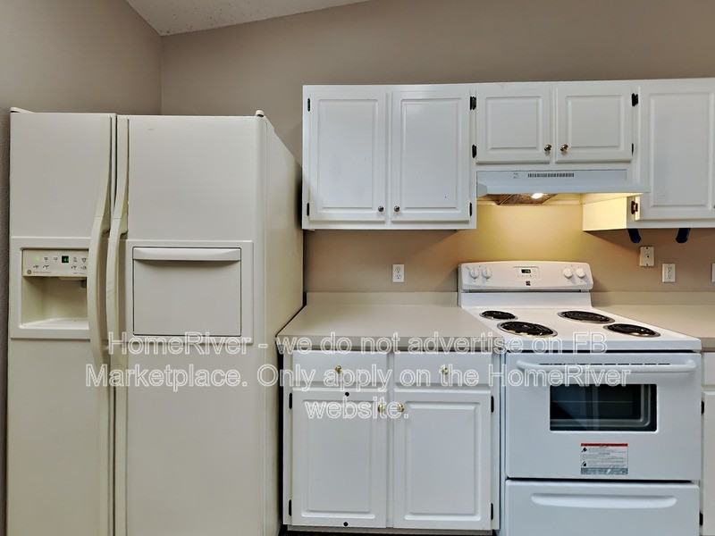 2827 Atoka Trl - Photo 7 of 25