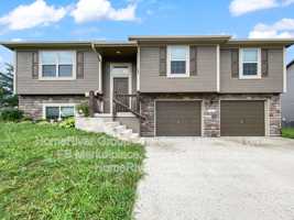 featured image of 1403 Sw 8th Ter