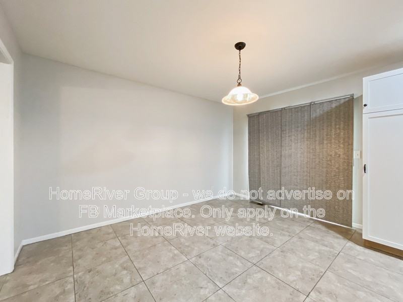 1403 Sw 8th Ter - Photo 4 of 21