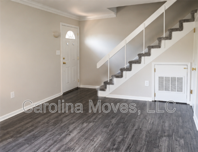 10 Poinsett Ave #B - Photo 6 of 12