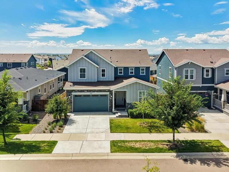 21098 E 61st Dr - Photo 3 of 43
