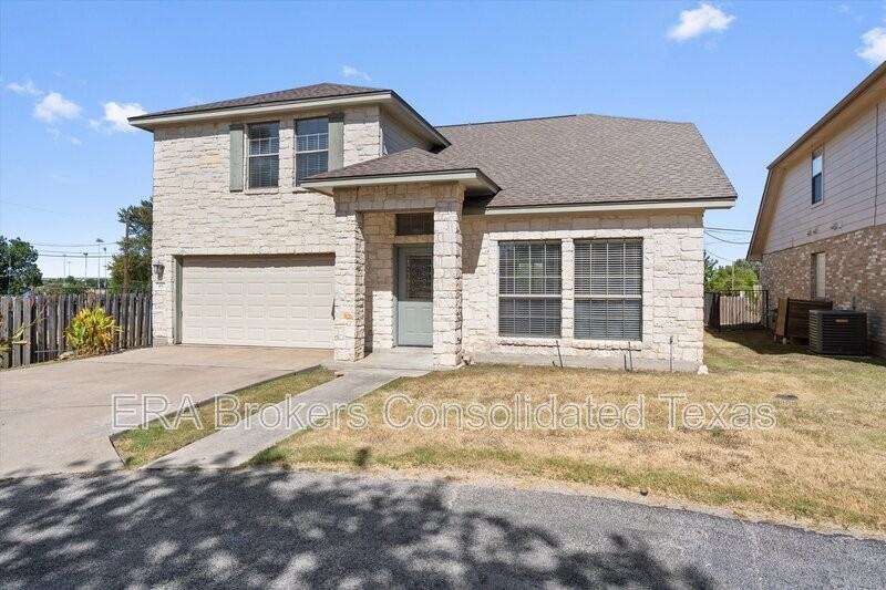 8800 Hazelhurst Dr #65 - Photo 3 of 40