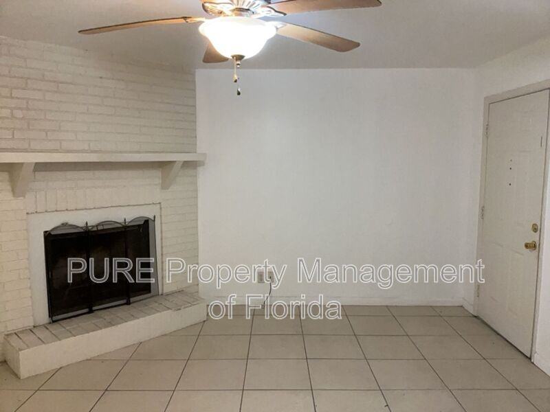 5714 Se 4th St - Photo 7 of 31