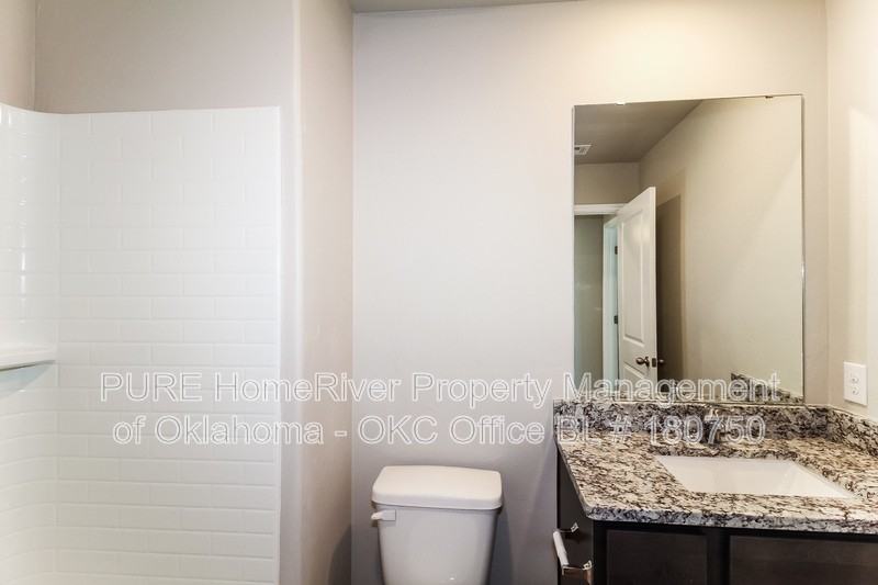 1609 Vermilion Ln - Photo 3 of 24