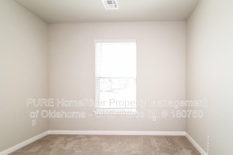 1609 Vermilion Ln - Photo 6 of 24