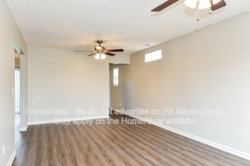 345 Cape Jasmine Way - Photo 3 of 20