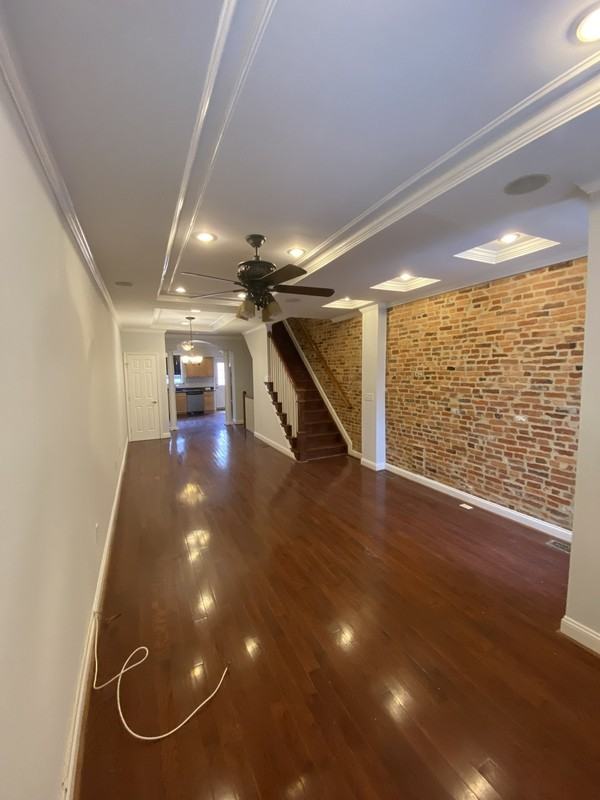212 N Luzerne Ave - Photo 4 of 34