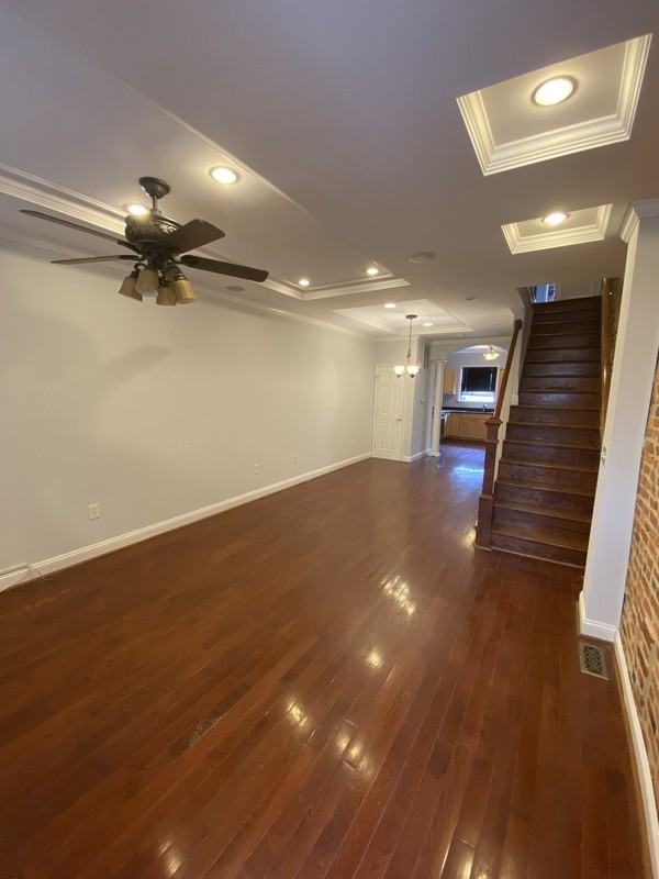 212 N Luzerne Ave - Photo 5 of 34