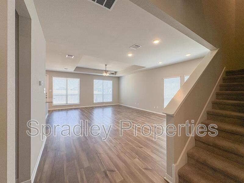 8816 Glade Dr - Photo 7 of 26