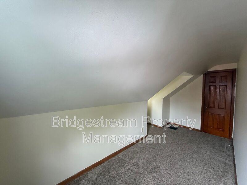 809 Winston Dr - Photo 7 of 10