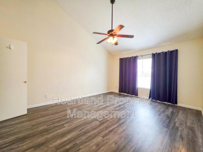 2135 E Valley Pkwy #75 - Photo 6 of 12