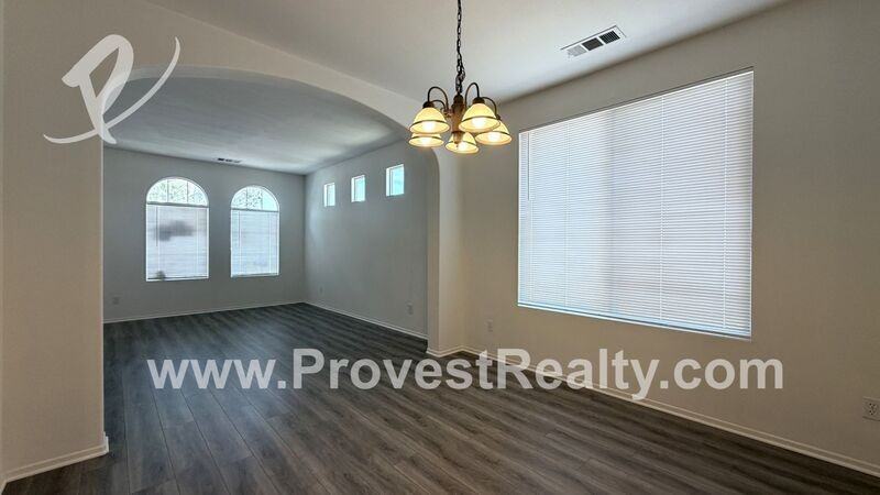 12383 Luna Rd - Photo 6 of 24