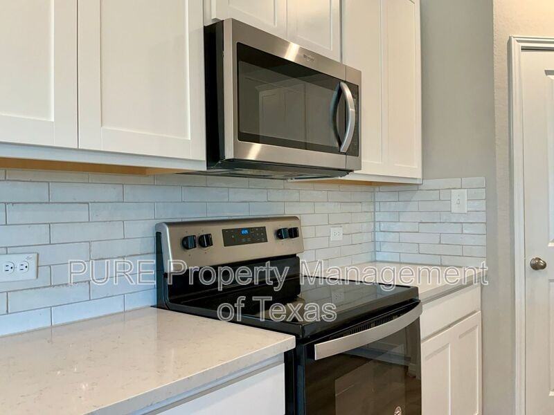 1013 Otello Way - Photo 7 of 26