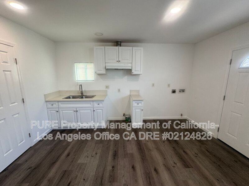 10977 1/2 Pope Ave #1-2 - Photo 2 of 10