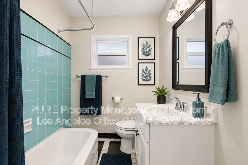 4615 W 168th St - Photo 3 of 20