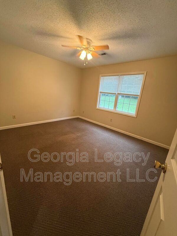 46 Creek Side Dr - Photo 4 of 9