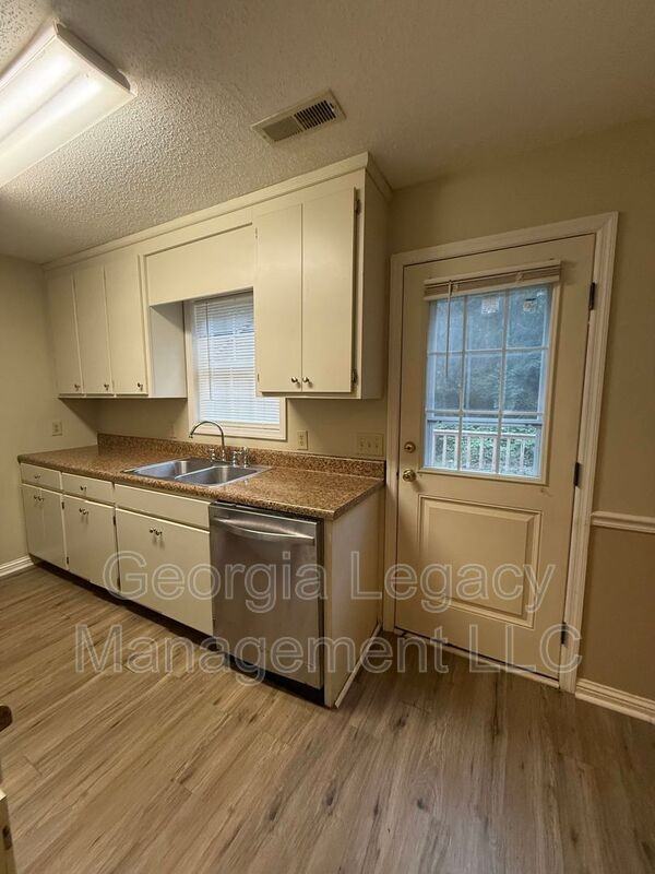46 Creek Side Dr - Photo 6 of 9