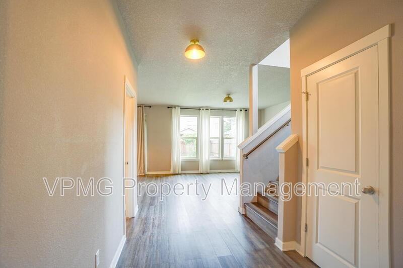 7510 Ne 124th Ave - Photo 7 of 37