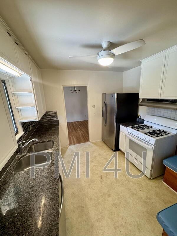216 Quincy St Ne - Photo 3 of 25