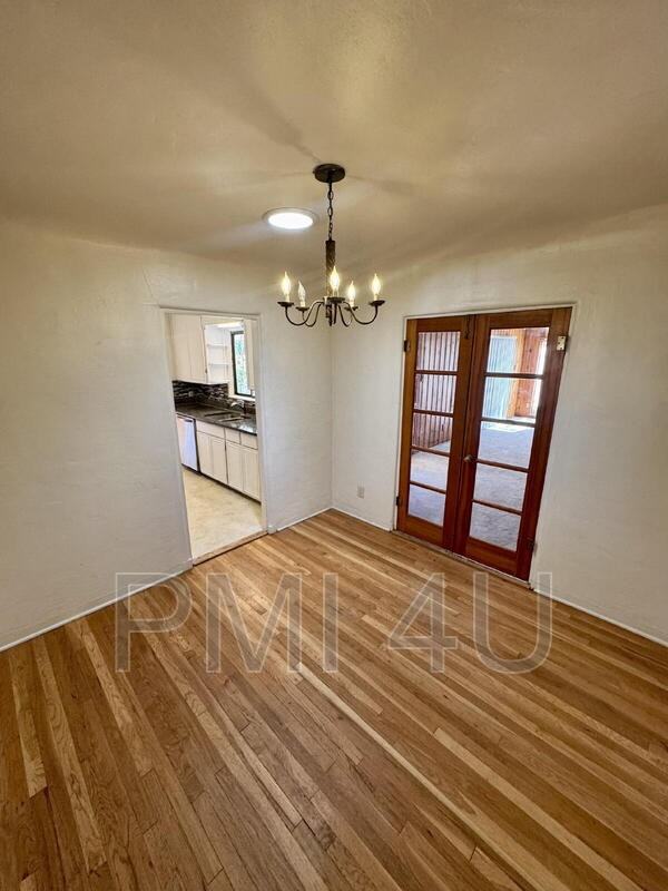 216 Quincy St Ne - Photo 6 of 25