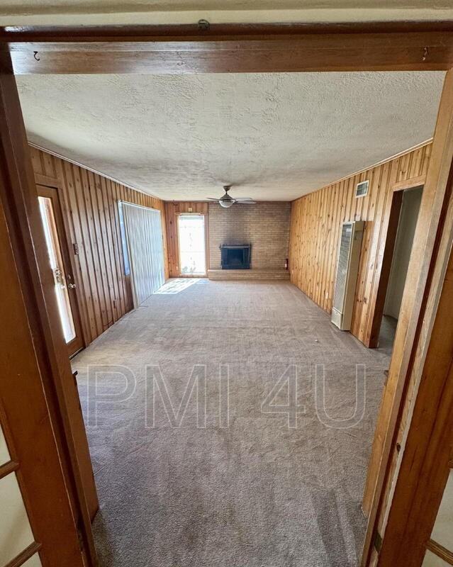 216 Quincy St Ne - Photo 7 of 25