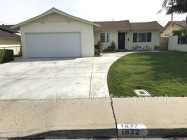 featured image of 1832 S E St