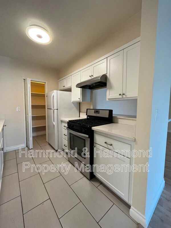 15344 Weddington St #305 - Photo 5 of 14