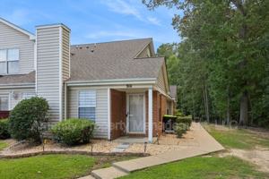 featured image of 914 Pine Mill Ct