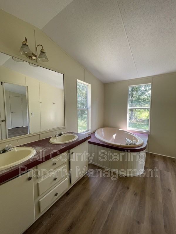 186 Nw Gerson Ln - Photo 7 of 11