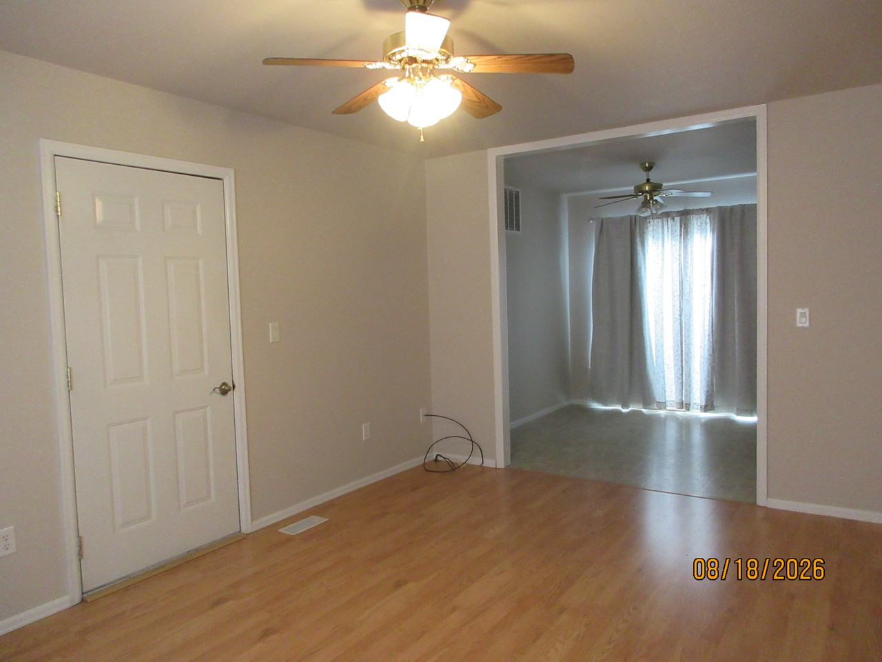 304 N 15th St #A - Photo 3 of 8