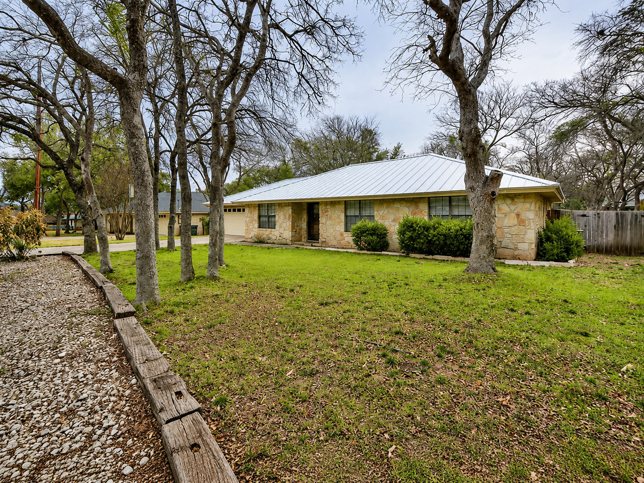 4313 E Cordoba Cir - Photo 2 of 25