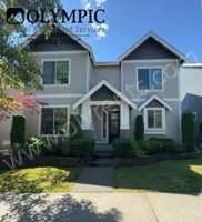 featured image of 1543 Bellerive Way Se