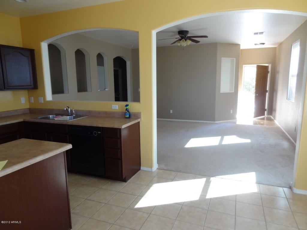 18412 N Lariat Rd - Photo 7 of 12