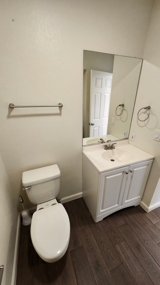 324 W Chestnut Ave - Photo 6 of 15