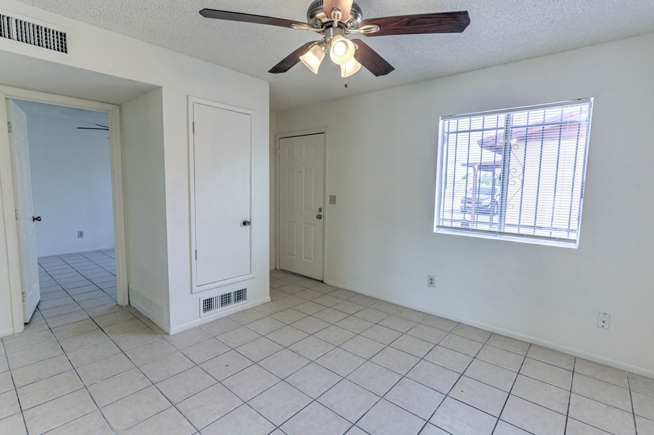 1231 E 25th St - Photo 7 of 17
