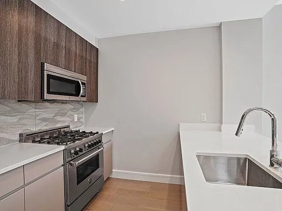 695 6th Ave #1A2 - Photo 6 of 24