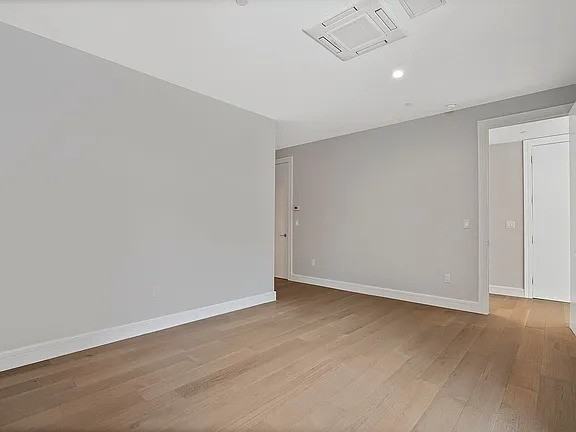 695 6th Ave #1A2 - Photo 7 of 24