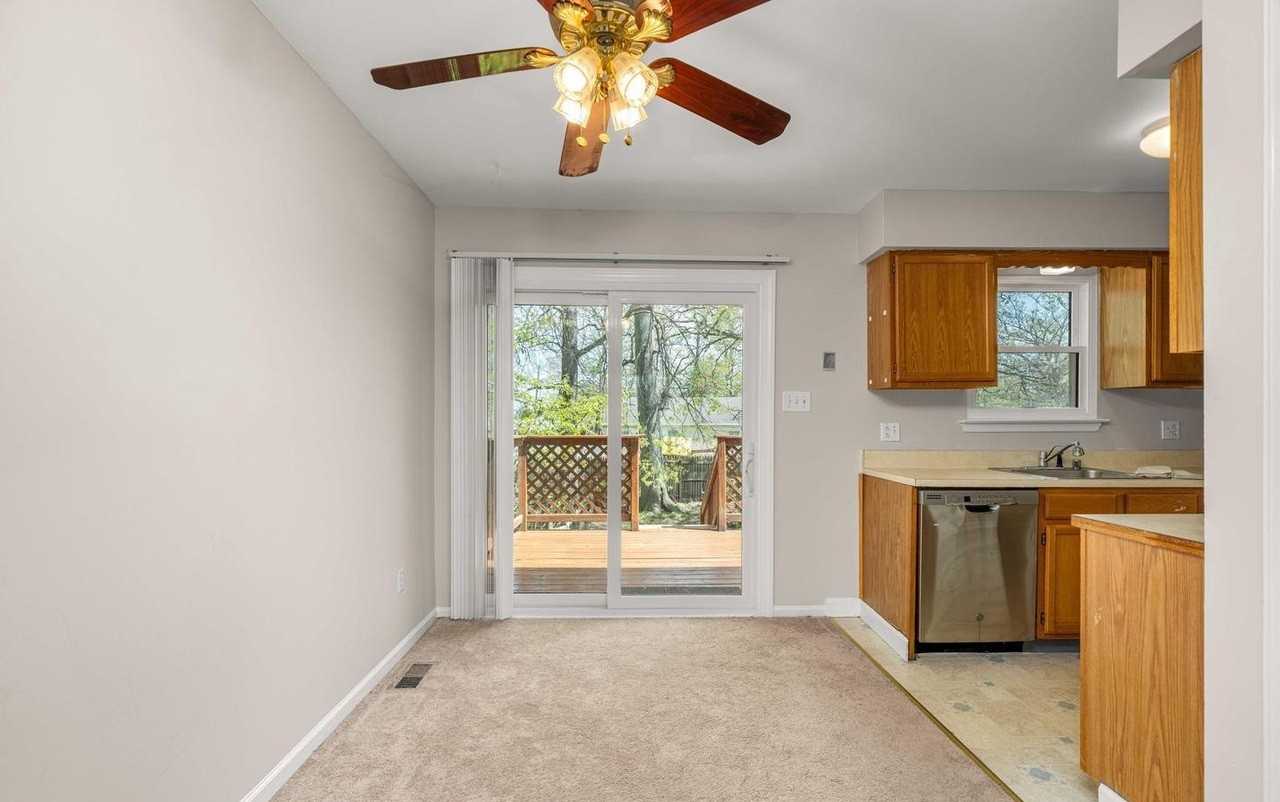 9 Mactavish Ct - Photo 6 of 21