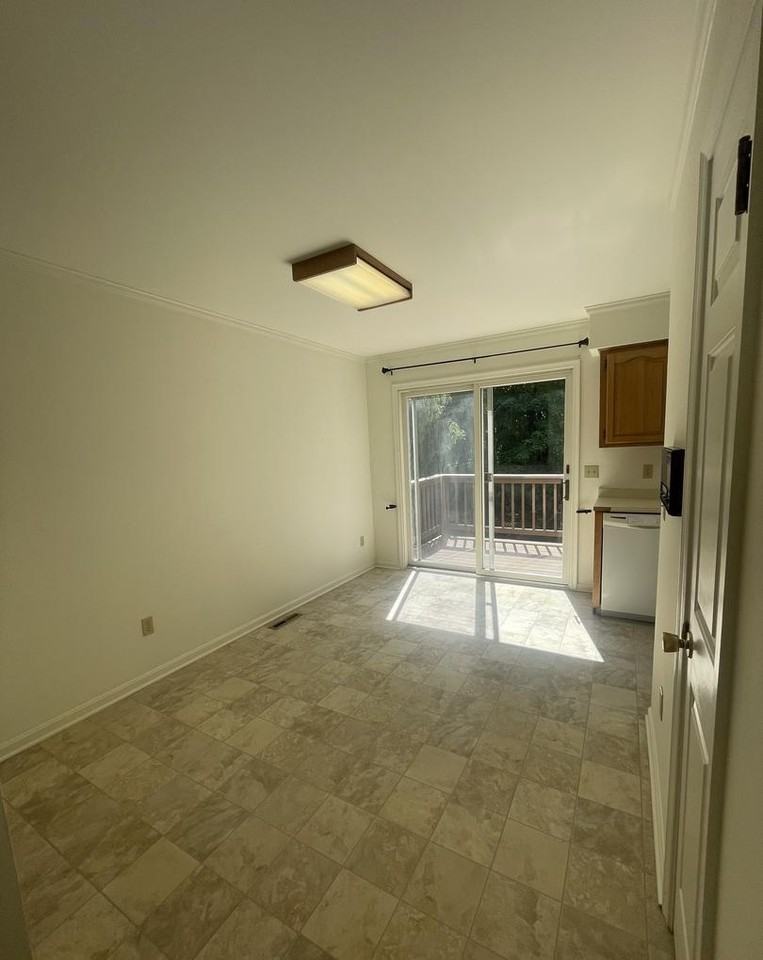 4736 Weatherhill Dr - Photo 5 of 18