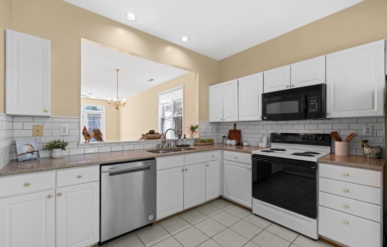 3385 Worth Xing - Photo 5 of 21